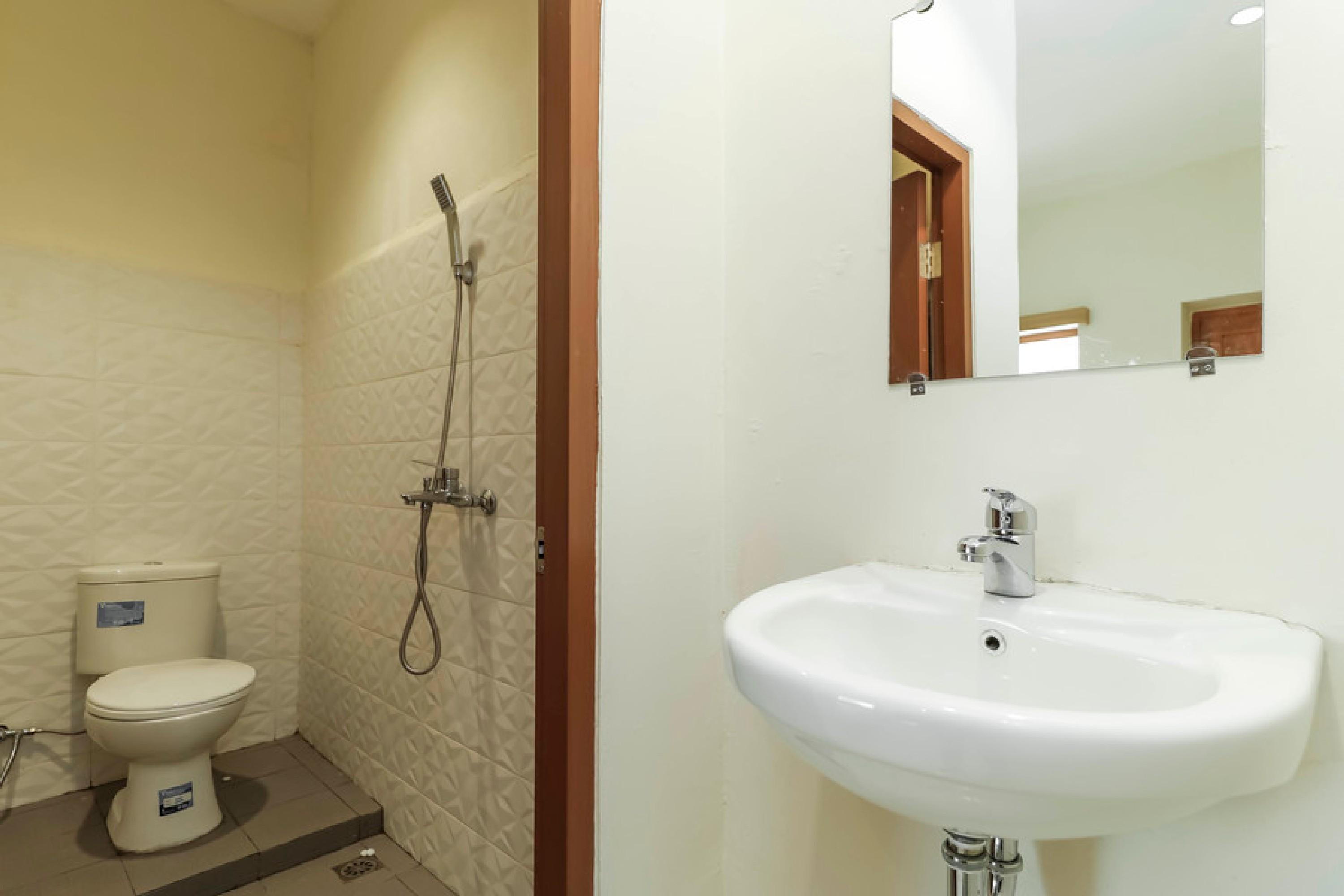 Reddoorz Plus @ Slamet Riyadi Solo Exteriér fotografie